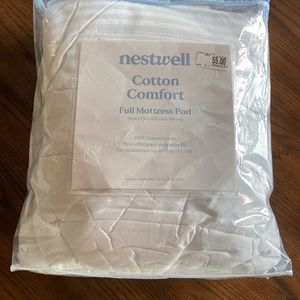 NWT Nestwell cotton comfort Full size mattress Pad